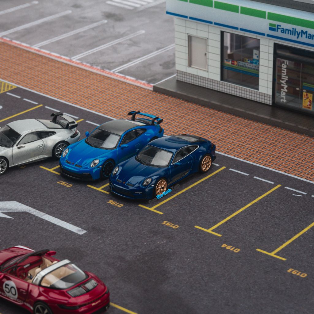Mô hình xe Porsche 911 ( 992 ) GT3 Touring 2021 1:64 MiniGT