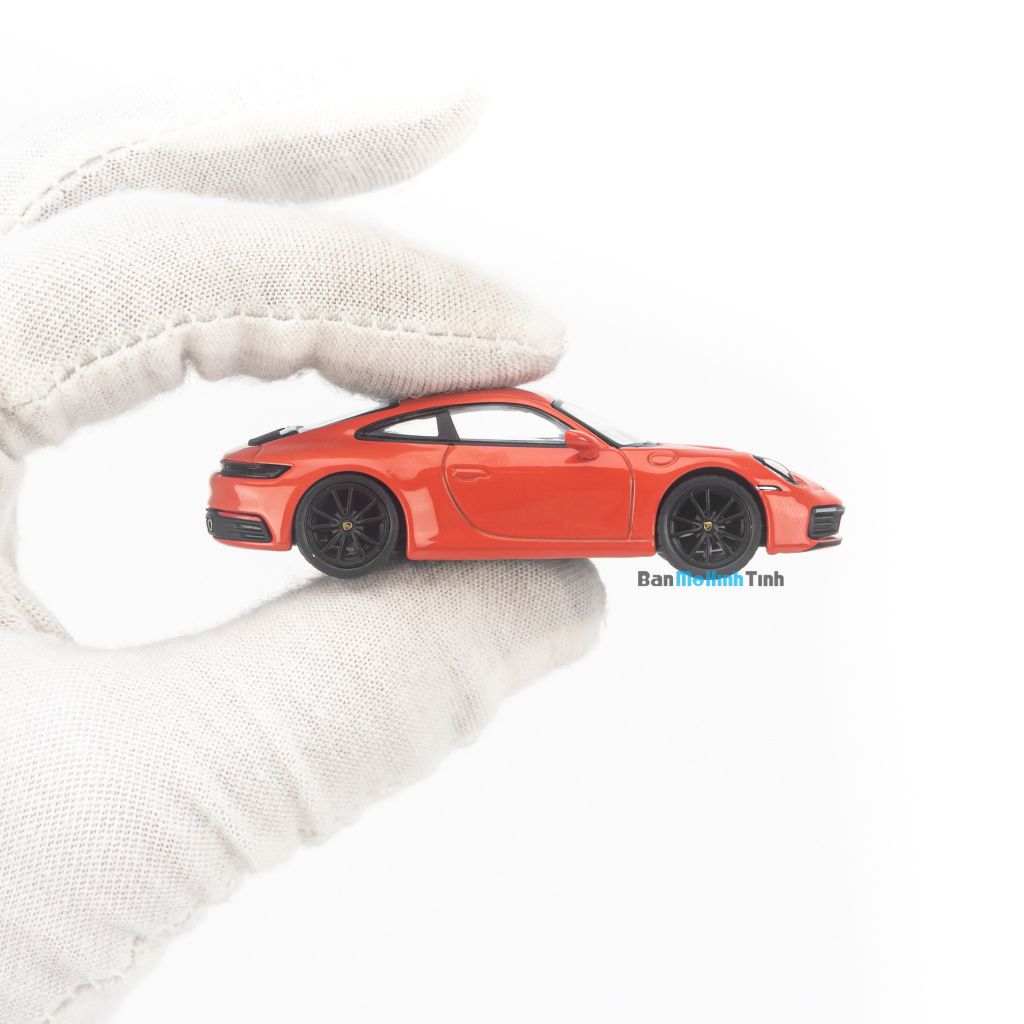 Mô hình xe Porsche 911 Carrera 4S 1:64 MiniGT