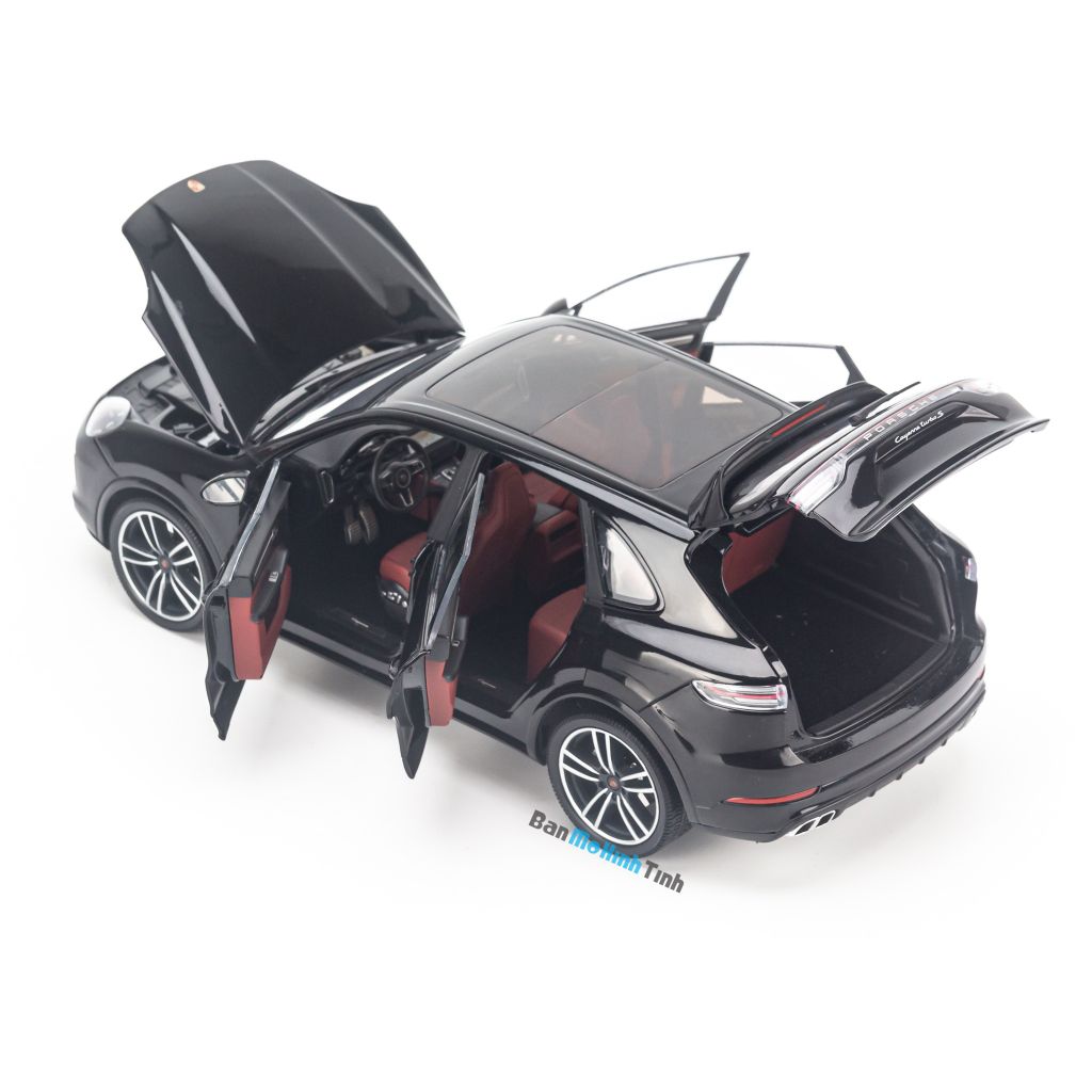 Mô hình xe Porsche Cayenne Turbo S 2017 1:18 Minichamps