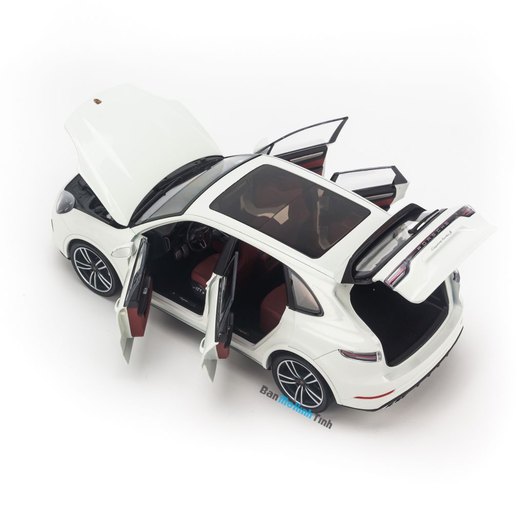 Mô hình xe Porsche Cayenne Turbo S 2017 1:18 Minichamps