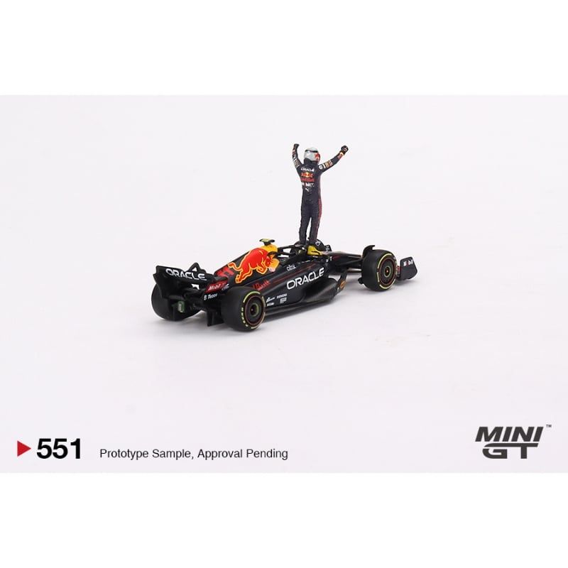 Mô hình xe F1 Oracle Red Bull Racing RB18 #11 Sergio Pérez 2022 Monaco Prix Winner 1:64 MiniGT