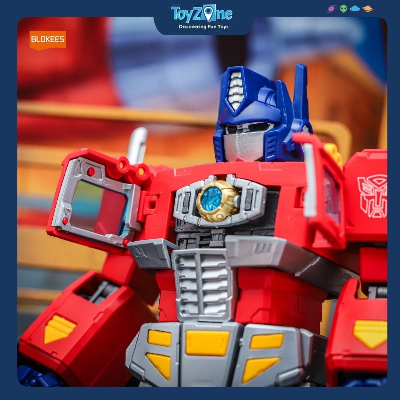  Mô hình đồ chơi Lắp ráp Transformers Optimus Prime Action Edition G1 Model Kit BLOKEES 