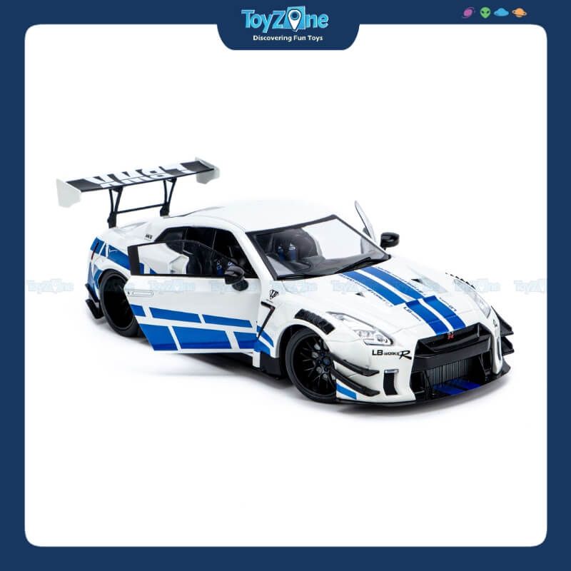 Mô hình xe Nissan GT-R ( R35 ) With Liberty Walk Body Kit Type 2.0 1:18 Solido