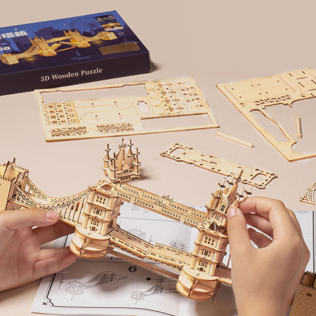 Mô Hình Gỗ Lắp Ráp 3D London Tower Bridge (Cầu Tháp Luân Đôn) (Wood Color) - Robotime TG412 - WP227