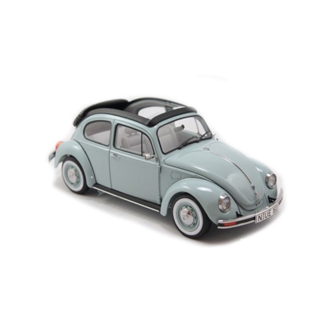  Mô hình xe Volkswagen Beetle 1600i Baby Blue 1:18 Schuco 