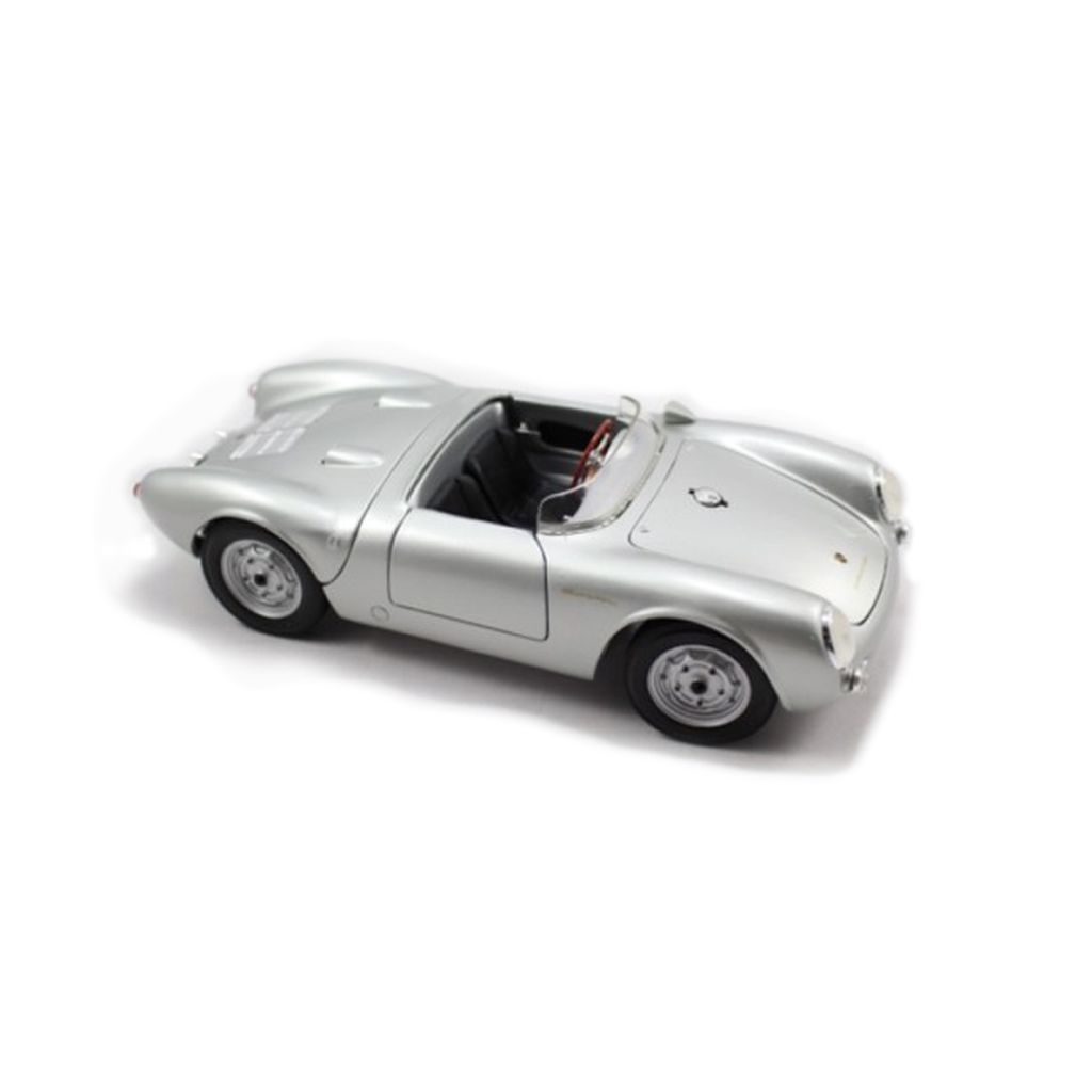  Mô hình xe Porsche 550 A Spyder Silver 1:18 Maisto 