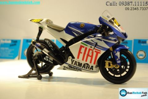 Mô hình xe mô tô  Yamaha YZR-M1 No 46 Valentino Rossi 2008 1:12 Newray