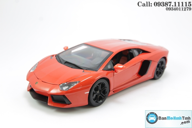 MÔ HINH XE LAMBOGHINI AVENTADOR LP 700