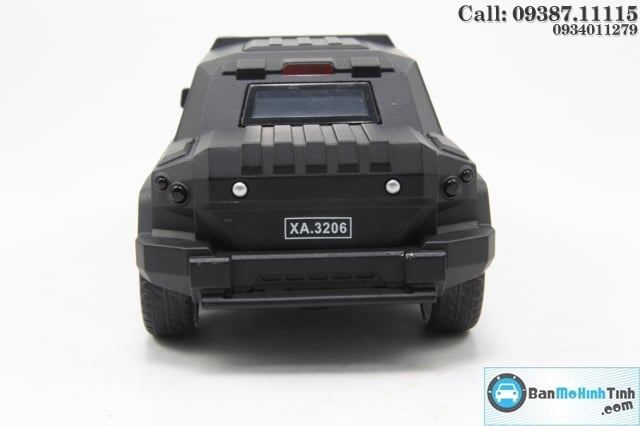 Mô hình xe ô tô XE-KOMBAT PROMBRON BLACK