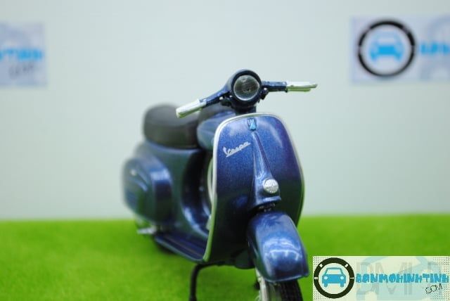  Mô hình xe Vespa Super Sprint 1965 1:18 Maisto 