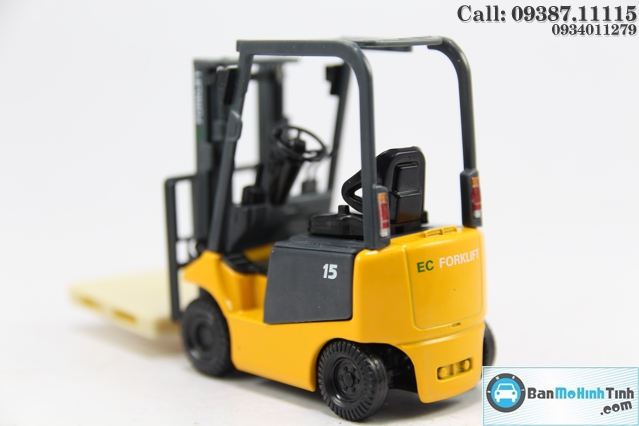 XE MO HINH XE NÂNG PALLET EC FORKLIFT 1:24 DEALER