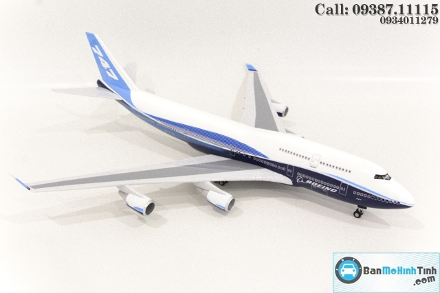 MAY BAY BAY CO DEN LED B747 ORIGINAL MO HINH MAY BAY BAY CO DEN LED B747 ORIGINAL