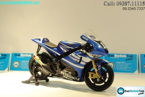Mô hình xe mô tô  Yamaha YZR-M1 No11 Ben Spies 2011 1:12 Newray