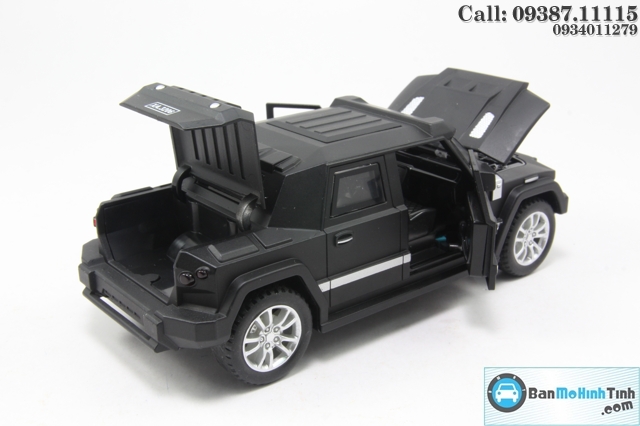 Mô hình xe ô tô XE-KOMBAT PROMBRON BLACK