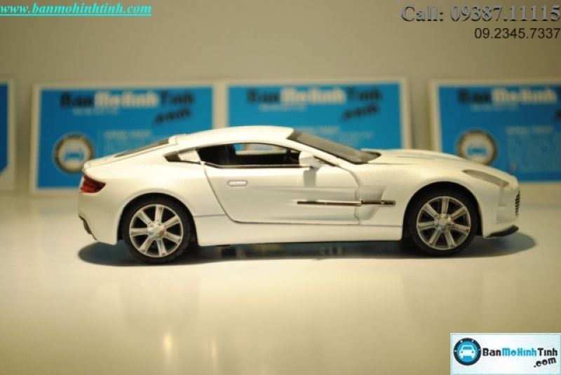  Mô hình xe Aston Martin One 77 White 1:32 Allometal 