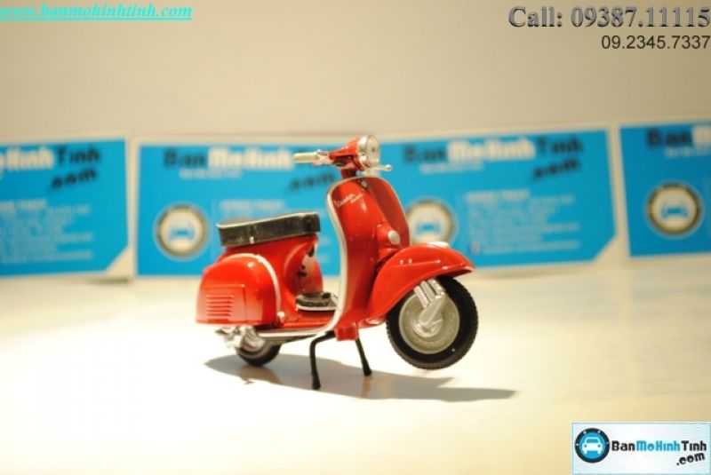  Mô hình xe Vespa Super Sprint Veloce 1969 Red 1:18 Maisto 