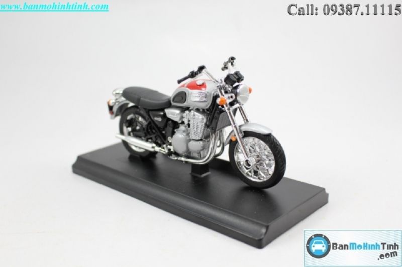 Mô hình xe mô tô Triumph Thunderbird 2002 Red 1:18 Welly