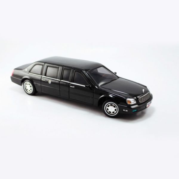 Mô hình xe tổng thống Cadillac Presidential Limousine 132 BLACK