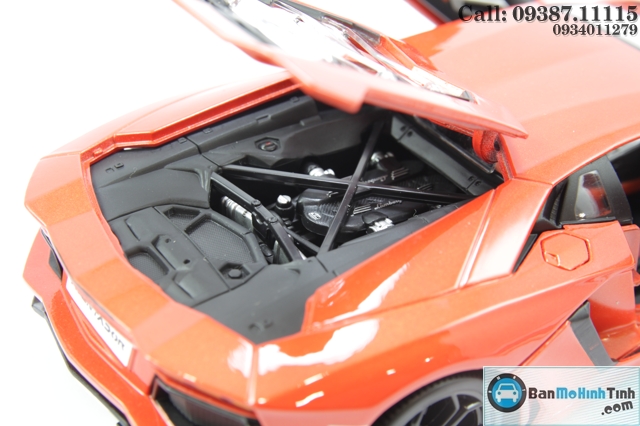 MÔ HINH XE LAMBOGHINI AVENTADOR LP 700