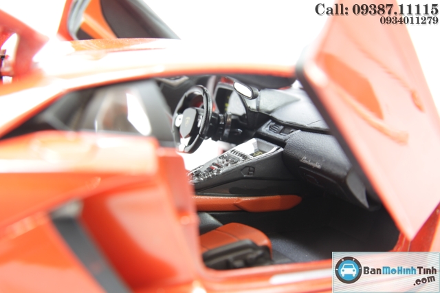 MÔ HINH XE LAMBOGHINI AVENTADOR LP 700