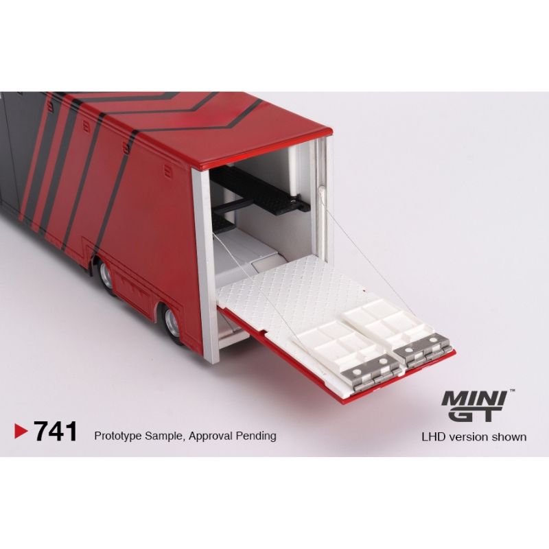 Mô hình xe Mercedes-Benz Actros w/ Racing Transporter 