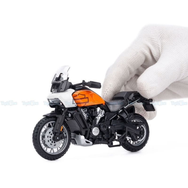 Mô hình xe mô tô Harley-Davidson Pan American 1250 2021 1:18 MAISTO