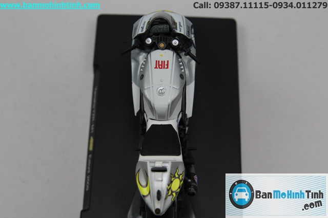 YAMAHA YZR M1 ESTORIL 2009 MO HINH MOTO YAMAHA YZR M1 ESTORIL 2009