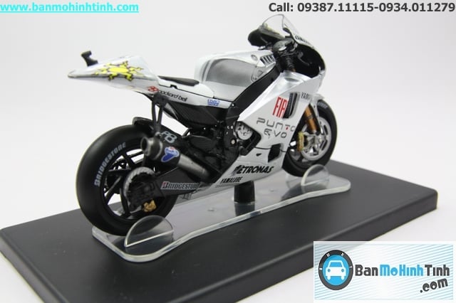 YAMAHA YZR M1 ESTORIL 2009 MO HINH MOTO YAMAHA YZR M1 ESTORIL 2009