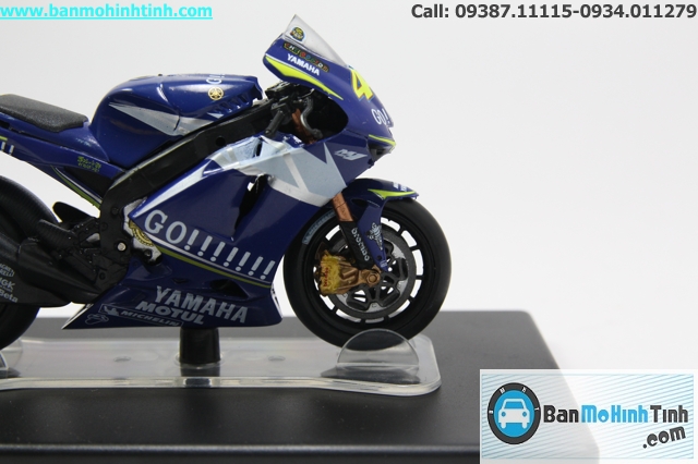 YAMAHA YZR M1 WORLD CHAMPION 2005 MO HINH MOTO YAMAHA YZR M1 WORLD CHAMPION 2005