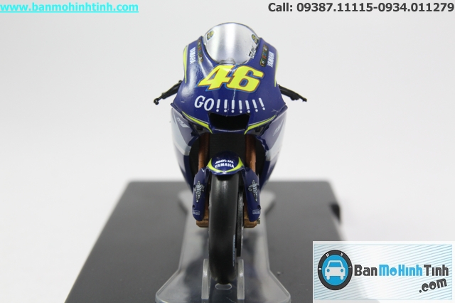 YAMAHA YZR M1 WORLD CHAMPION 2005 MO HINH MOTO YAMAHA YZR M1 WORLD CHAMPION 2005