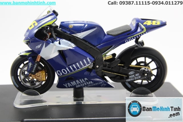 YAMAHA YZR M1 WORLD CHAMPION 2005 MO HINH MOTO YAMAHA YZR M1 WORLD CHAMPION 2005