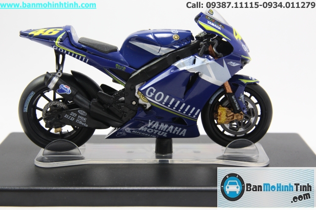 YAMAHA YZR M1 WORLD CHAMPION 2005 MO HINH MOTO YAMAHA YZR M1 WORLD CHAMPION 2005