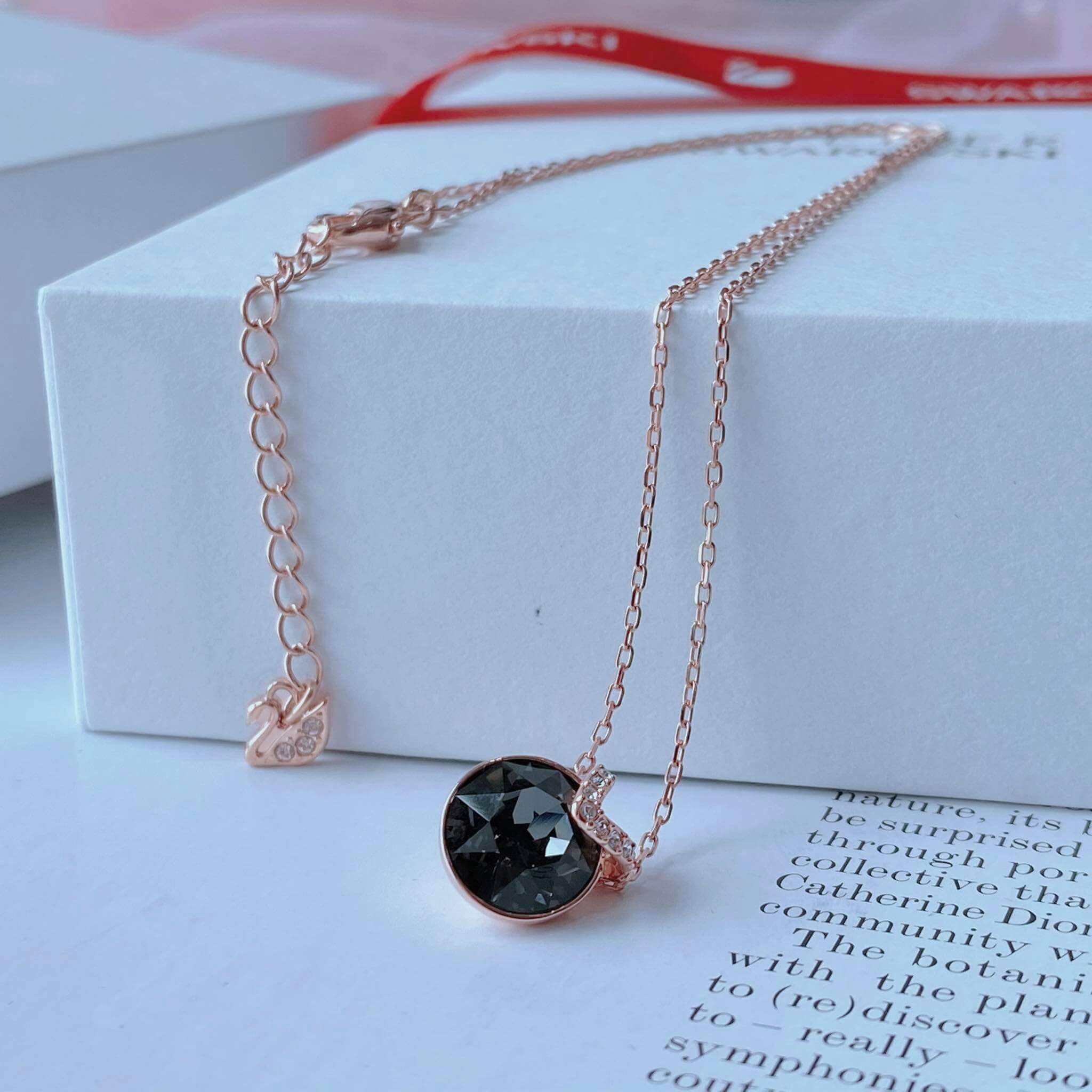 Dây chuyền Swarovski 5528552 – Săn Hàng Hiệu 113
