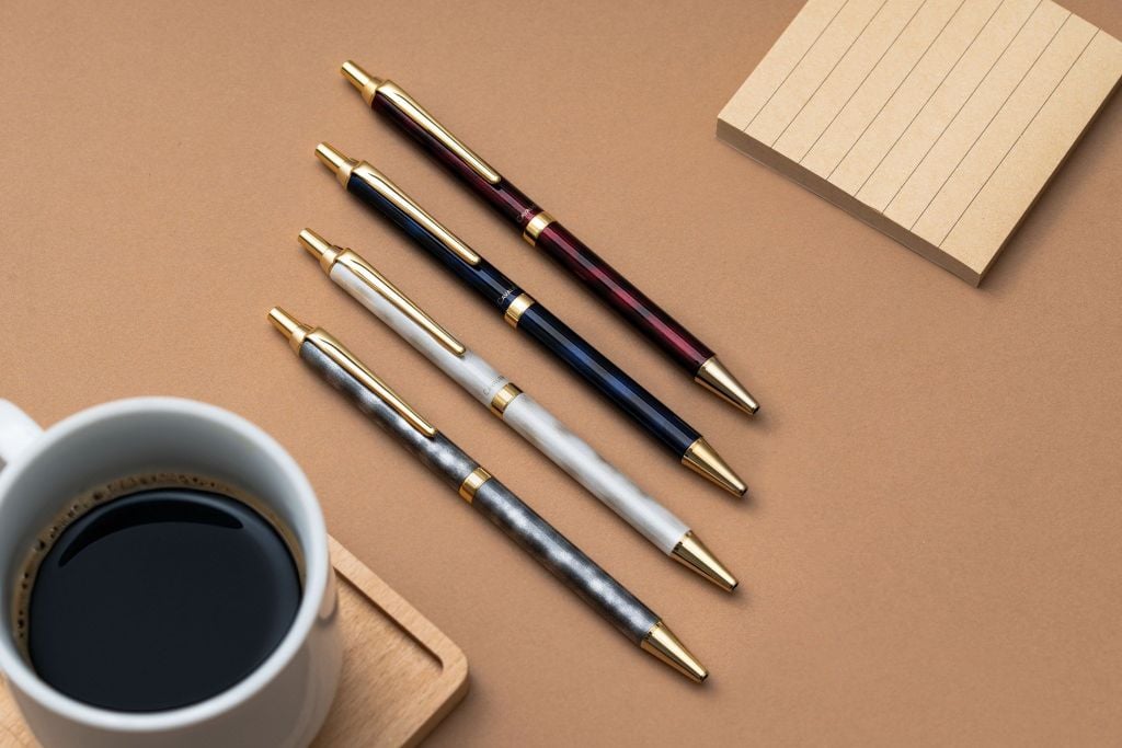 Bút bi ký Cavalier 3SR mực xanh (tip 0.7)/BCAN-3SR-BGY-L