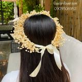 Vòng hoa đội đầu màu trắng