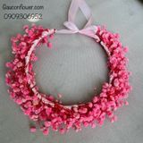 Vòng hoa đội đầu hồng nhạt