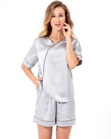  Set Pijama Đùi Vạt Áo Đắp Chéo Viền Trắng HB104 