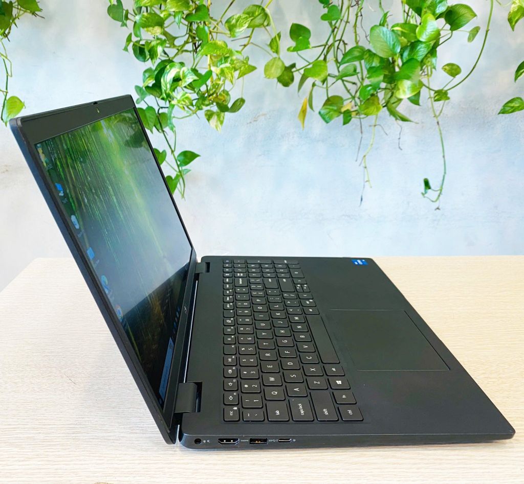 Dell Latitude 3520 CPU Core i5 1135G7/Memory 8Gb Bus 3200Hz/SSD Nvme 256Gb/VGA Intel Intel Iris Xe Graphics/LCD 15.6' FHD/OS WIN 11 OEM
