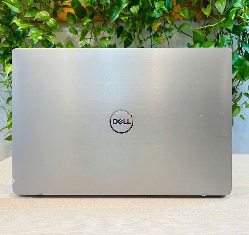 Dell Latitude 7400 Sliver /CPU: Intel® Core™ i7-8665U / RAM VI 16G/ SSD Nvme 256/ LCD 14' FHD/ Hệ điều hành WIN 10, Linew