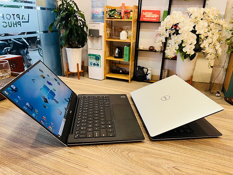 Laptop Dell XPS 13 9305/CPU i5 1135G/RAM 16G/SSD Nvme 256G/LCD 13.3' FHD/Battery 4Cell/Sliver/WIN 11 bản quyền