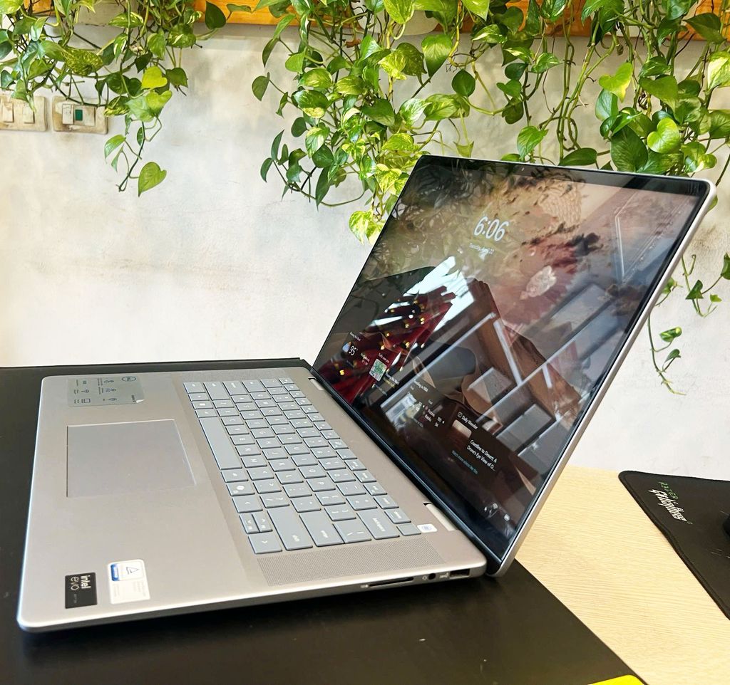 Dell Inspiron 7640 Plus 2024 CPU/Intel Core Ultra 7 155H/Memory 32GB/SSD 1TB/VGA Intel Arc Graphics/LCD 16