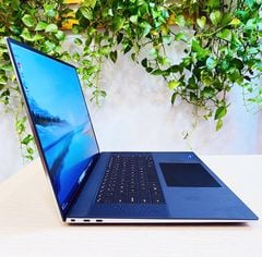Dell Precision 5760 i7-11850H  - 32GB, DDR4, 3200MHz -NVIDIA RTXTM A2000, 4 GB, GDDR6 - 17-inch, WLED FHD+, 1920 x 1200, 60 Hz, Anti-Glare,Non-touch,sRGB 100% min,500 nits Linew