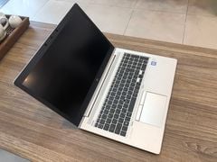 HP  Elitebook 850 G5  15.6' (i5 8250u)