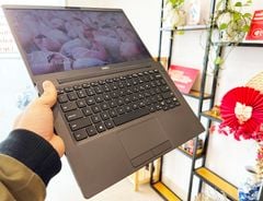 Dell Latitude 7300/CPU i5 8350U/RAM 8GB DDR4 2400MHz/LCD 13.3' FHD (1920 x 1080)/SSD Nvme 256Gb/Batery 3 Cell/WIN 10 bản quyền