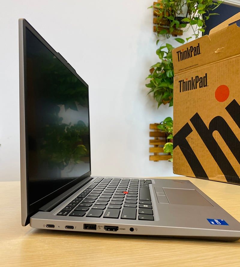 Lenovo Thinkpad E14 Gen 5 ,i5 1335u, Ram 8Gb, SSD 512Gb, LCD 14' FHD, WIN 11 OEM, New Seal