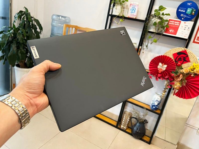 Laptop Lenovo ThinkPad T14 Gen 3/CPU Core i7 1265U/RAM 16Gb/SSD Nvme 256Gb/LCD 14' FHD  /VGA Integrated Intel® Iris® Xe Graphics/WIN 11/Mầu Black/Linew