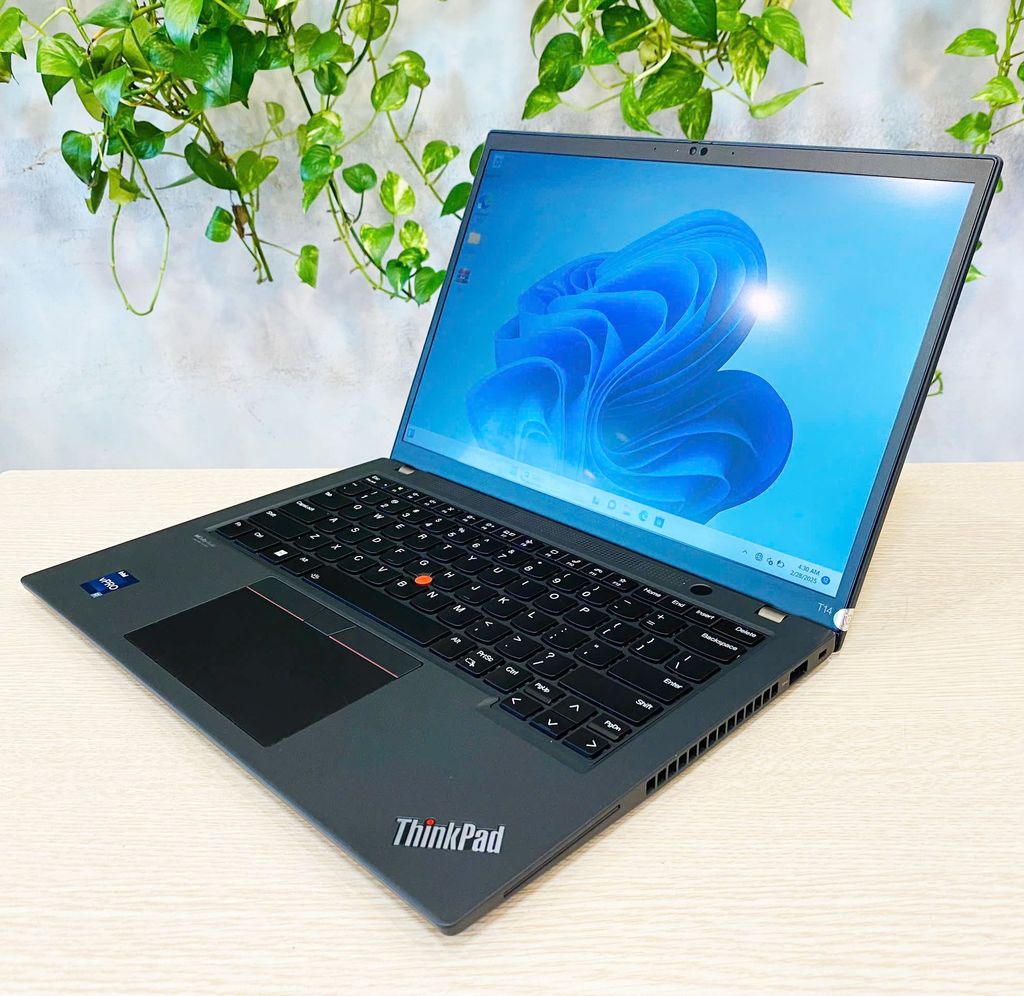 Laptop Lenovo ThinkPad T14 Gen 3/CPU Core i7 1265U/RAM 16Gb/SSD Nvme 256Gb/LCD 14' FHD  /VGA Integrated Intel® Iris® Xe Graphics/WIN 11/Mầu Black/Linew