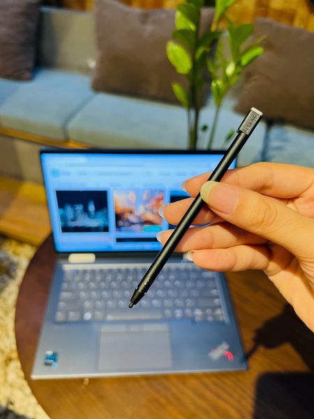 Laptop Lenovo ThinkPad X1 Yoga Gen 6 CPU Core i7 1185g7/RAM 32Gb/ SSD Nvme 512Gb/LCD 14inch FHD Touch/ WIN 11/ New outlet