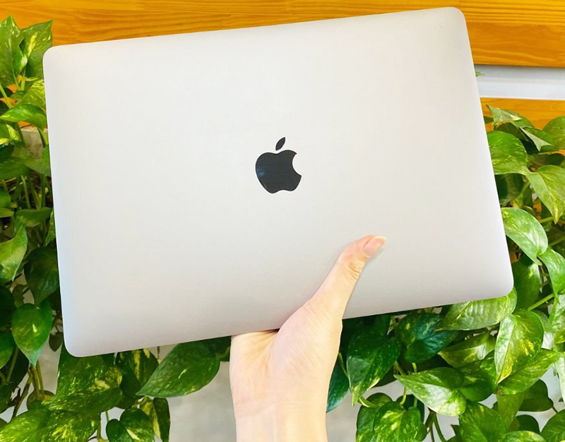 Laptop Macbook Air hàng zin. Laptop Phúc Thọ hơn 15 năm kinh Laptop Macbook Air hàng zin. Laptop Phúc Thọ hơn 15 năm kinh