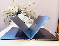 MacBook Pro 2019 16 inch  Core i7 2.6GHz RAM 16GB  - 512GB SSD – LCD 16' 4K Like New